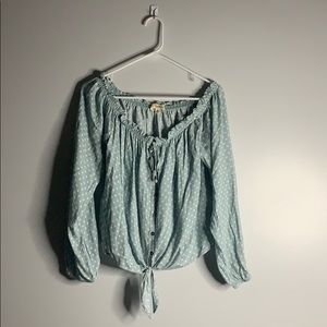 Off the shoulder long sleeve shirt